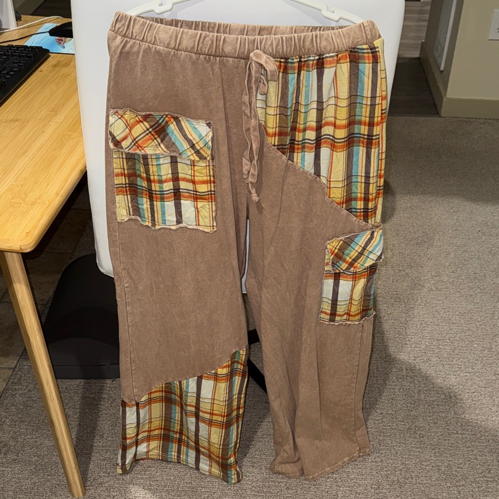 NWOT J. HER Patchwork Sweats/Joggers Plaid Accents